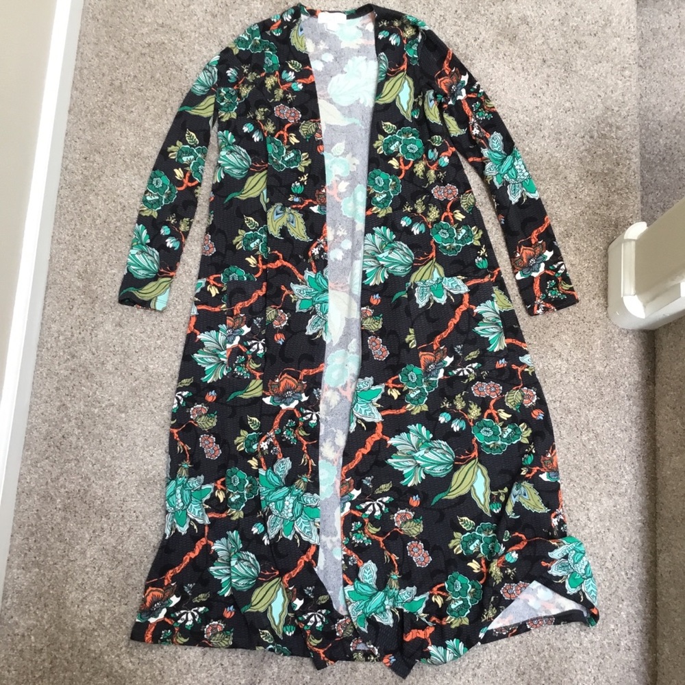 SALE 🎉 LuLaRoe Floral Sarah XS